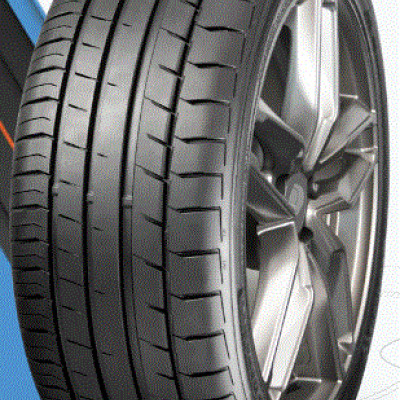   215/40R18